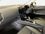NX 250 バージョンL NX 250 バージョンL