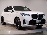 【BMWの伝統-2】時代を超える美しさ。磨き抜かれたエアロダイナミクスが瞳を奪う。一目で伝わるスポーティーなプロポーションは、BMWの走行性能を生み出すのに欠かせない要因の一つです。