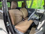 運転席シート廻りは使用感も少なく、良好な状態となっています。丁寧に使われていたことがよくわかりますね。