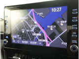 純正ナビを装備。タッチパネル式で使いやすく、お出かけもラクラクです。