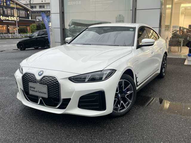 BMW i4 