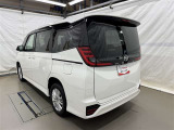 走りにこだわりながら収納力も持ち合わせたお車です。