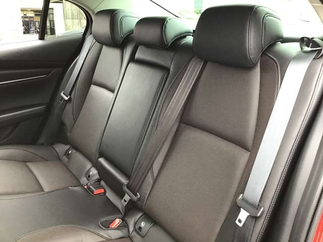 マツダ MAZDA3ファストバック 1.8 XD ツーリング の中古車詳細 (620km