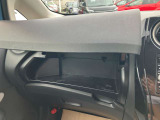 収納スペースもしっかりとあるので、車内を綺麗に保つことができます!