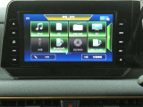純正9インチメモリーナビです。 ラジオ、フルセグTV、Bluetoothオーディオ接続が利用可能です。