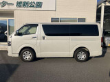 トヨタロングラン保証付きです。(対象項目:約60項目・5000部品)が対象です。全国のトヨタ系ディーラーで保証修理が可能です。