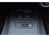 電動パーキングブレーキを搭載。スイッチ操作でパーキングブレーキを作動・解除することが可能ですので、操作の力が不要ですよ♪