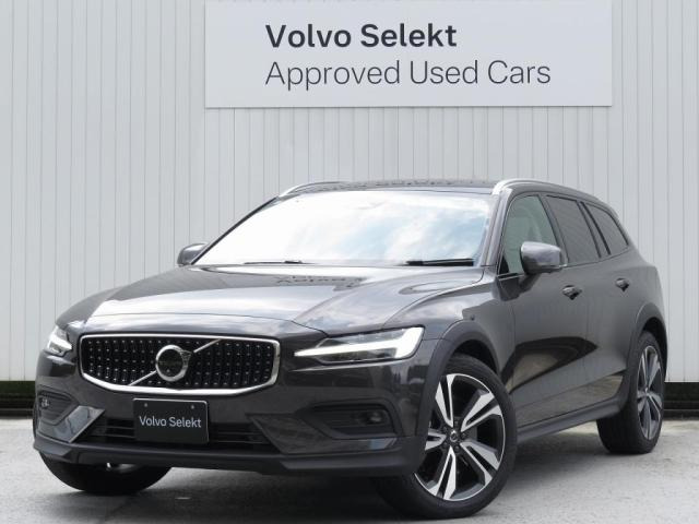 V60クロスカントリー アルティメット B5 AWD 4WD