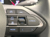 【レーダークルーズコントロール】高速道路での長距離走行が楽に!!自動で速度を保つクルーズコントロールが、衝突軽減システムと連携し、前方の車両を感知して車間を保つように速度調節してくれます!!