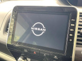 【純正9型ナビ】人気の純正ナビを装備しております。ナビの使いやすさはもちろん、オーディオ機能も充実!キャンプや旅行はもちろん、通勤や買い物など普段のドライブも楽しくなるはず♪