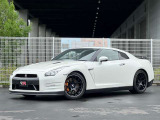 R35GT-R専門店として、車両の状態からGT-Rとしての特性まで、お車選びに対してアドバイスさせて頂いております。ご希望の内容のお車をお探しする事も可能です。まずはお気軽にご相談下さい。