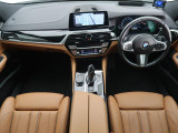 BMW認定中古車は保証も充実しております。2年間もしくは、1年間の保証に加え、最大4年間までの保証延長も可能でございます(対象車種限定)!充実の保証で、安心してお車をご利用いただけます