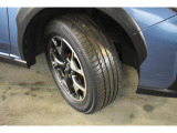 タイヤサイズは225/60R17です