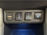 シートヒーター装備!エアコンに比べて暖まるスピードが速いので冬でも快適に過ごせます