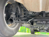 お車を安心してお乗りいただく為には、足回りの定期点検が欠かせません。サービスサポート(有償保証)では無料点検もご提供しており、安心のカーライフをお過ごしいただけるサポート体制が整っています。