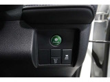 ECONボタンで低燃費モードに☆☆☆ECONスイッチを上手に使ってエコドライブ♪♪環境にもお財布にも優しい装備です☆☆☆