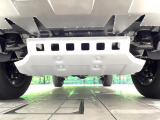 下回りがきれいなうちに、防錆加工の施工がオススメ。降雪地域はもちろん、沿岸部にお住いの方や、趣味でマリン・ウィンタースポーツをされる方にご好評いただいております。