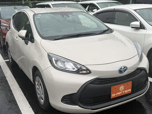 アクア 1.5 X 禁煙車 純正ナビ バックカメラ