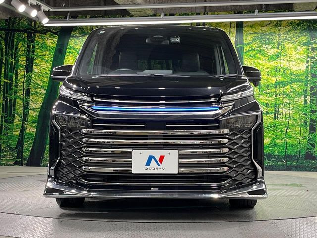 トヨタ ヴォクシー 2.0 S-Z の中古車詳細 (17,730km, アティチュード