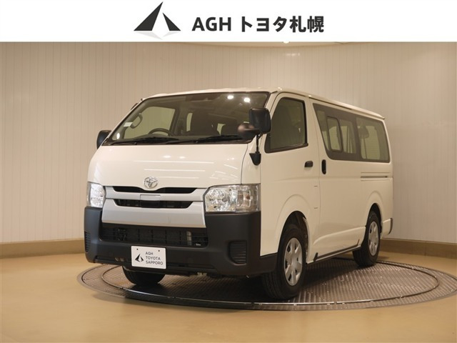 トヨタ ハイエースバン 