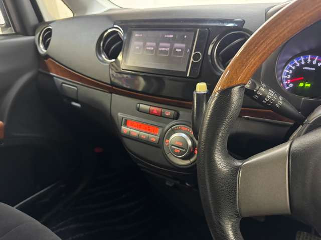 ダイハツ タントエグゼ カスタムRS 4WD ナビ TV Bluetooth ターボ の