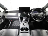 SUVならではの見晴らしの良い前方視界で快適なドライブをお楽しみいただけます!