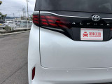 各種カスタムも承っております。エアロ、社外アルミホイール、シートカバー、車高調、ダウンサス等カスタムのことも新車王国にお任せ下さい。