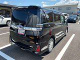ヴォクシー 2.0 ZS 煌III 4WD 