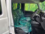 運転席シート廻りは使用感も少なく、良好な状態となっています。丁寧に使われていたことがよくわかりますね。