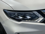 LEDヘッドランプ仕様。シャープな白光色のLEDランプを採用しました。夜の視界を明るくしてくれます。