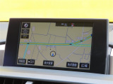 純正ナビを装着。(DVD・フルセグTVの視聴、Bluetoothの接続可能)