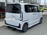 【テールライト】後続車からも視認性の良いテールライト!安全とデザインを両立したリアビューとなってます!