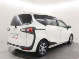 リヤ5面はプライバシーガラス☆強い日差しや車外の視線から室内を守ってくれます。
