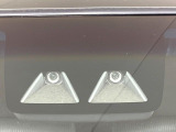 【スマートアシスト】走行中に前方の車両等を認識し、衝突しそうな時は警報とブレーキで衝突回避と被害軽減をアシスト。より安全にドライブをお楽しみいただけます。