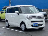 当店のお車はすべて点検をしてからのご納車となります。納車後の保証も付けさせて頂いておりますので安心して乗って頂けます。