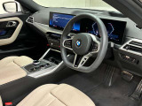 ☆センターパネルを運転席側に僅かに傾けたBMW独特のインパネ☆【駆け抜ける歓び】はここからもスタートしております☆