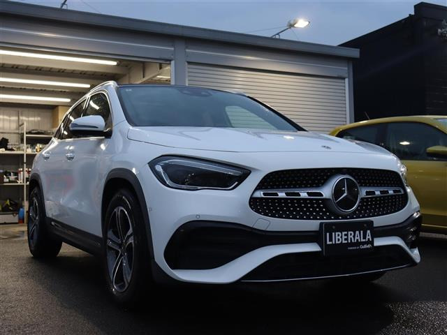 GLAクラス GLA200d 4マチック AMGライン 4WD 4WD サンルーフ