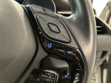 ステアリング右側にメーター操作スイッチ車間距離切り替えスイッチ・LDA(レーンディパーチャーアラート)スイッチが付いています。