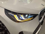 BMWを熟知したメカニックによる、360度の納車前点検。ドイツ本国と同様の教育・訓練を受けたメカニックが、360度によるポイントを徹底的に点検、整備した後にお客様にお引渡しします。