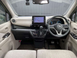 広々とした視界を体感できます。運転が楽しくなりますね。