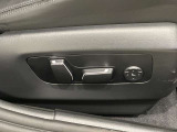 フロント電動シート操作スイッチ