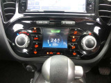 操作の楽なオートエアコン。