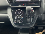タッチパネル式オートエアコン ☆CVT無段変速機 変則ショックが少なく低燃費