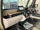 当店は奉仕と信頼をモットーに、お客様に喜ばれる良質な車輛の販売をさせて頂いております。良質が故に万が一の売り切れの際はご容赦下さい。