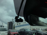 今話題のドライブレコーダーも付いています。