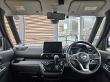 運転席周りの視界もよくハンドルも軽い取り回しなのですごく運転がしやすい車です。