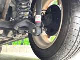 お車を安心してお乗りいただく為には、足回りの定期点検が欠かせません。サービスサポート(有償保証)では無料点検もご提供しており、安心のカーライフをお過ごしいただけるサポート体制が整っています。