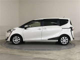 両側パワースライドドア付きだから、狭い駐車スペースなどでの 乗り降りラクラク!小さなお子さまのいるご家庭には嬉しい装備。