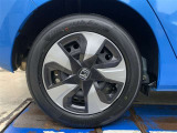 185/60R15インチ  フルホイールキャップ