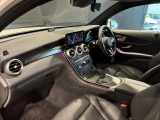 自動車保険に関しても、メルセデス・ベンツ専用のプログラムをご用意しております。飛び石や落下物などでのフロントガラスの修理が必要となった場合、最大で9万円分の補償を致します。